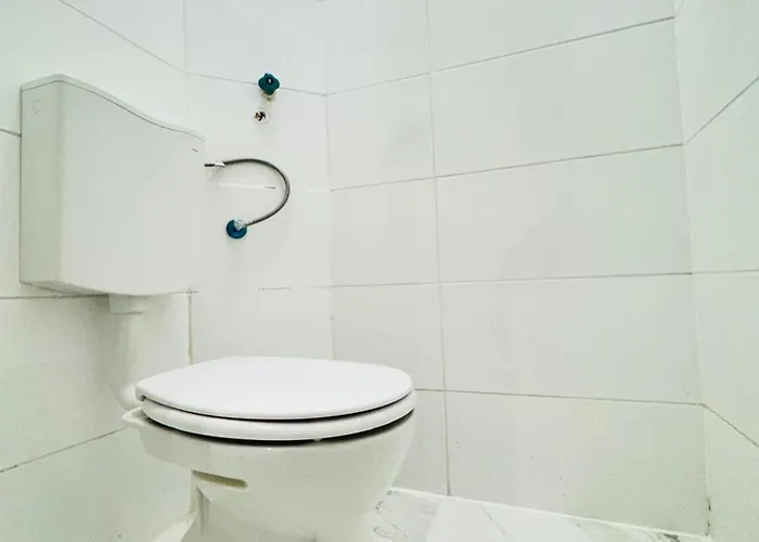Private In 5br Near Matzleinsdorfer Platz Відень
