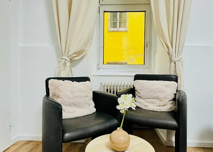 Private In 5br Near Matzleinsdorfer Platz Апартаменти *