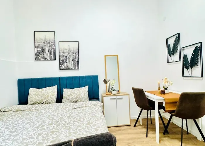 Апартаменти Private In 5br Near Matzleinsdorfer Platz *