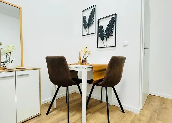 Апартаменти Private In 5br Near Matzleinsdorfer Platz *