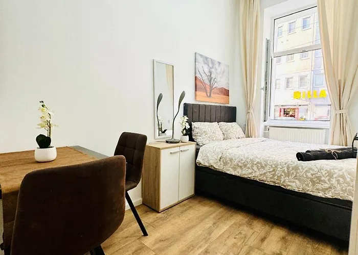 Private In 5br Near Matzleinsdorfer Platz Апартаменти