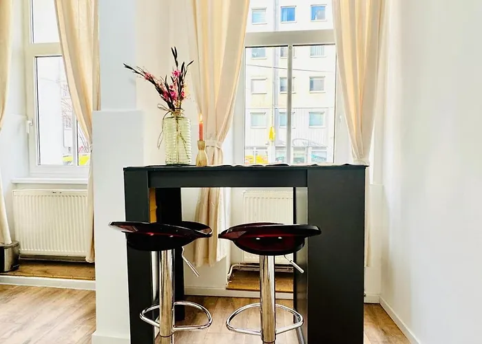 Private In 5br Near Matzleinsdorfer Platz Апартаменти Відень