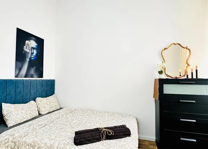 Private In 5br Near Matzleinsdorfer Platz Апартаменти Відень