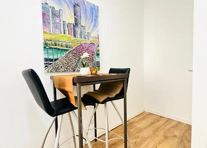 Private In 5br Near Matzleinsdorfer Platz Апартаменти *