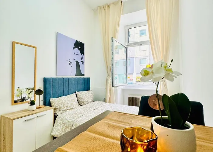 Private In 5br Near Matzleinsdorfer Platz Апартаменти